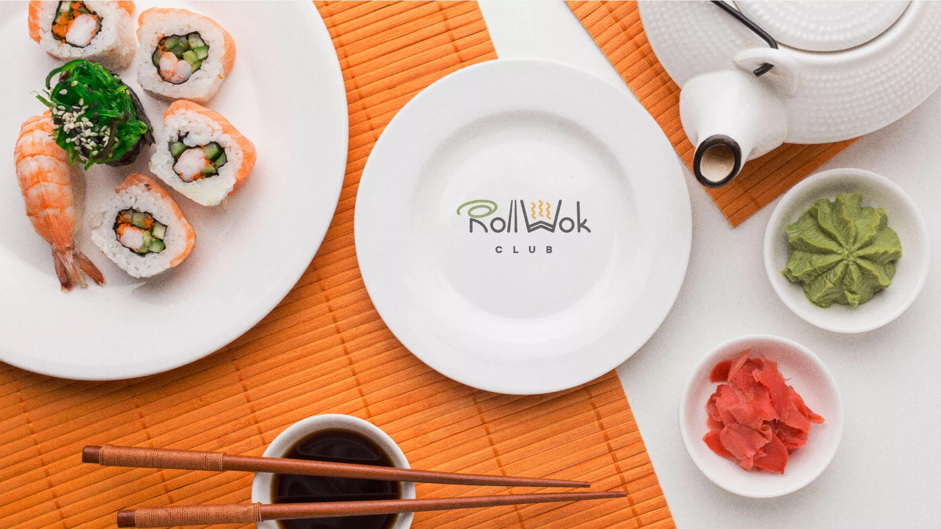 Разработка логотипа и фирменного стиля суши-бара «Roll Wok Club» в Арамиле